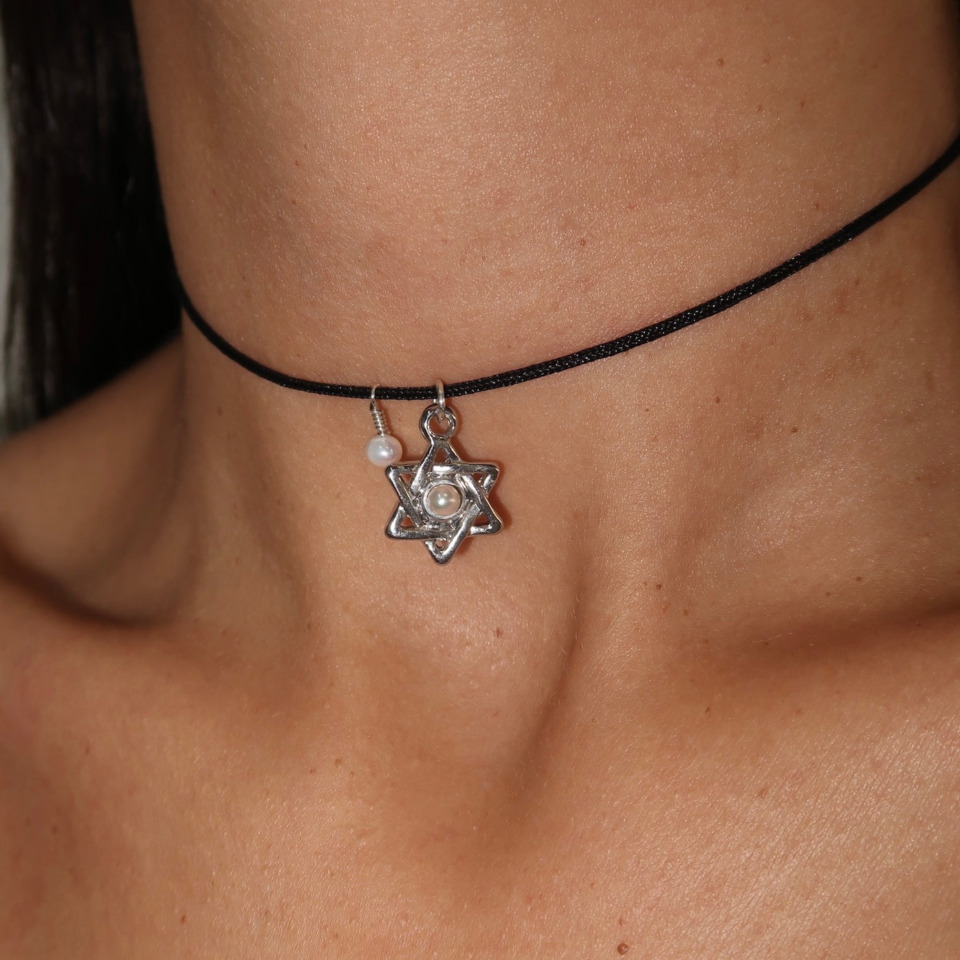 SILVER STAR PEARL NECKLACE