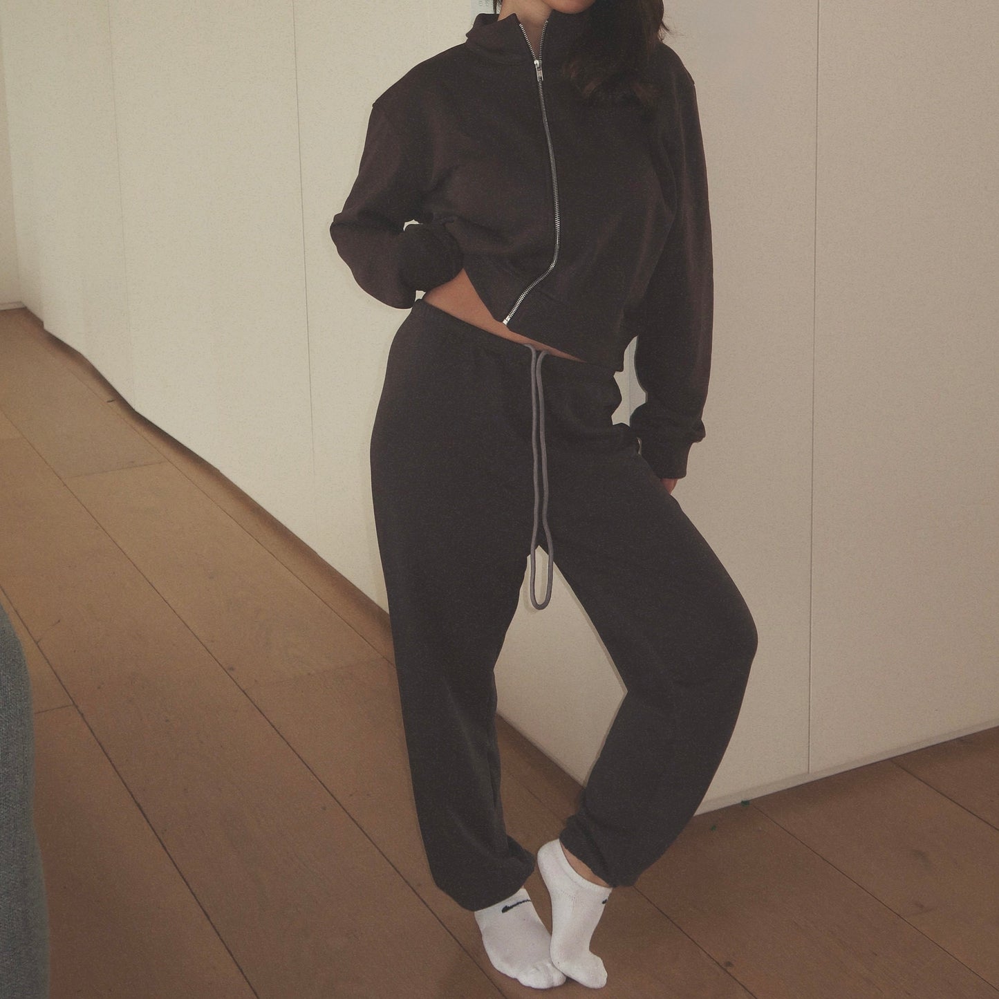 ESSENTIAL SWEATPANTS 051 COCOA